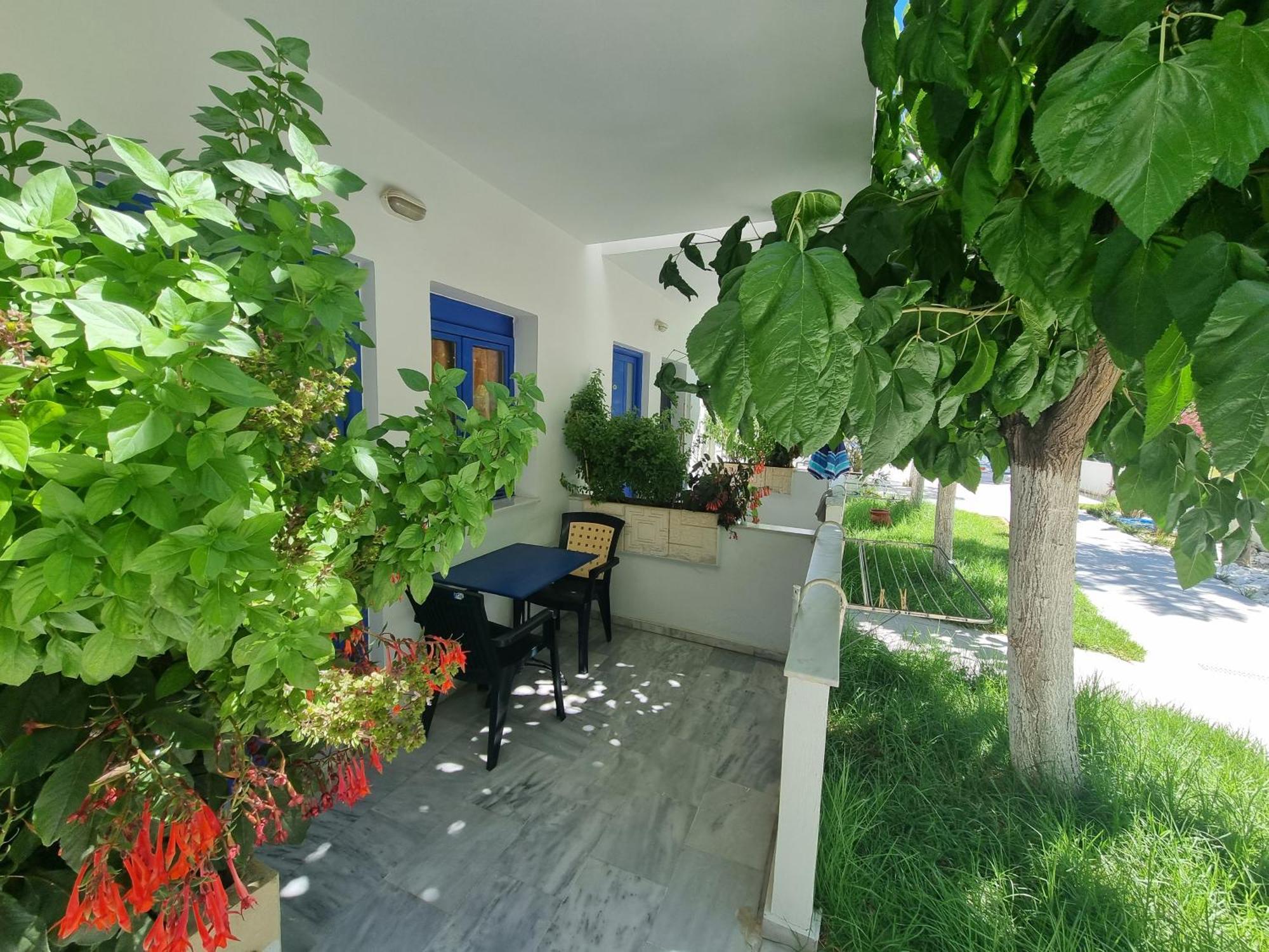 Leonidas Studios & Apartments Georgioupoli Buitenkant foto