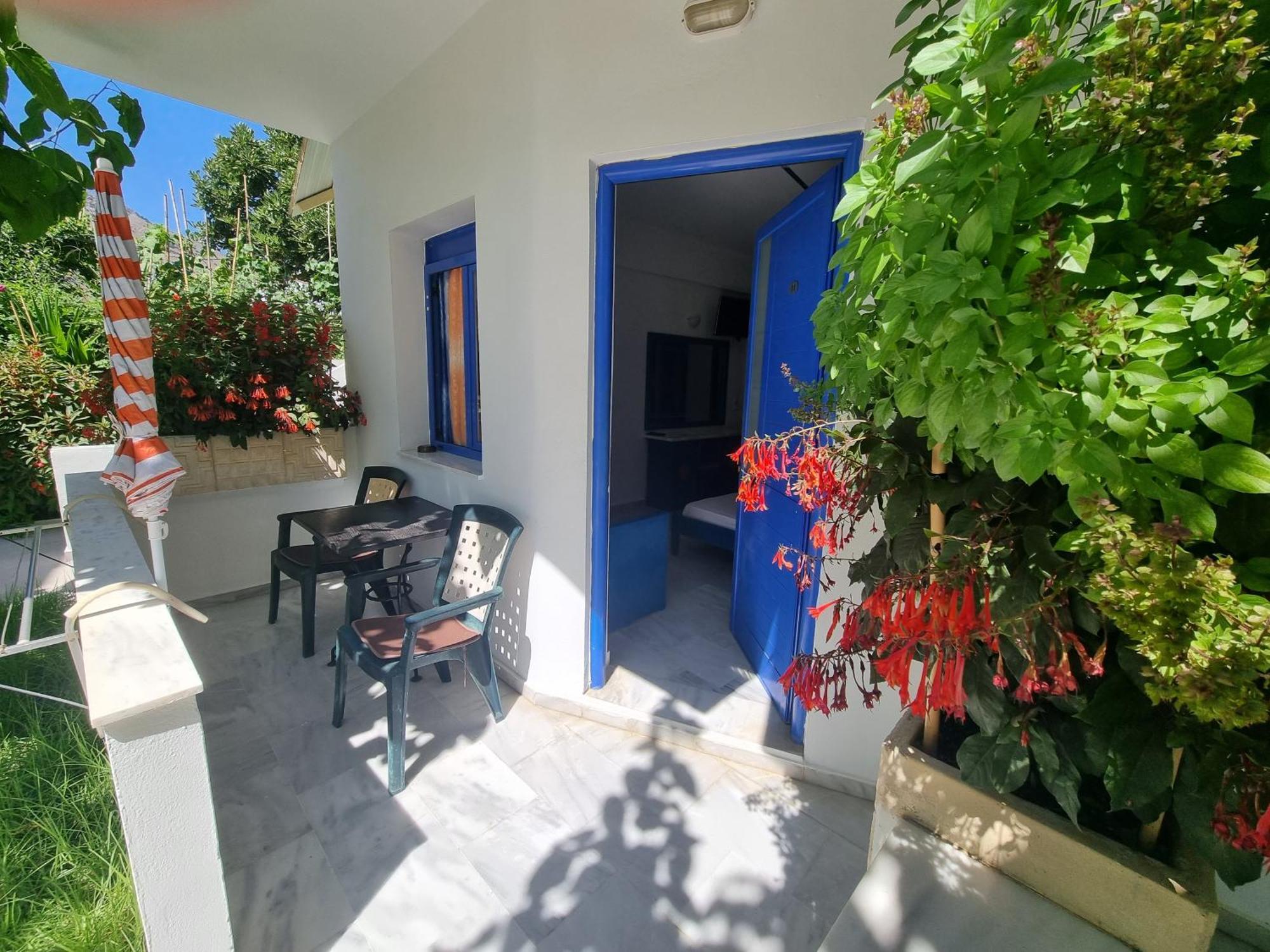 Leonidas Studios & Apartments Georgioupoli Buitenkant foto